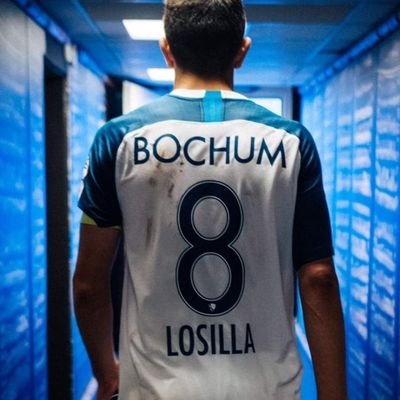 P_BOC_'s profile picture. 1848💙🤍
⚽