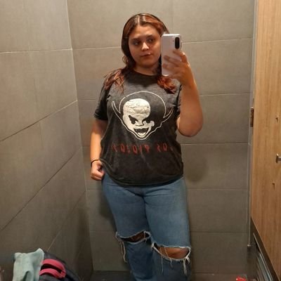 Fatu_elbakary_'s profile picture. 