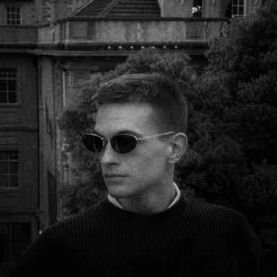 roman_rbe's profile picture. 
