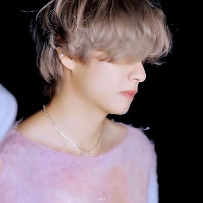 a fan of Kim Tae Hyung from the beginning/🐰🐻국뷔러/좋아하는거말함주로김태형