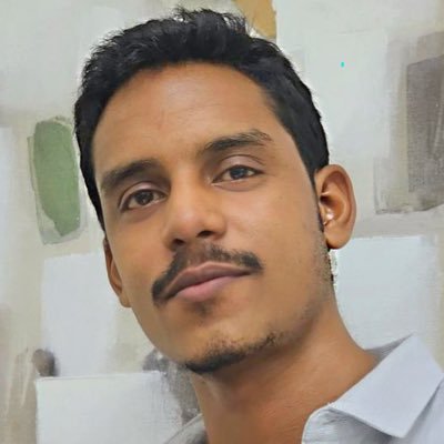 ProfessorHozifa's profile picture. وضع ريشة على مؤخرتك لا يجعلك دجاجة...