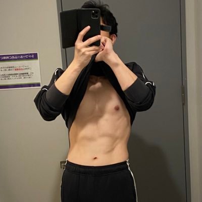 #40代 #ボディメイキング #裏アカ #レス 妻とは仲良しだけど、子どもが出来てもうセックスはしないことに でも性欲はある フィットネスと風俗でとりあえず発散 婚外は…?