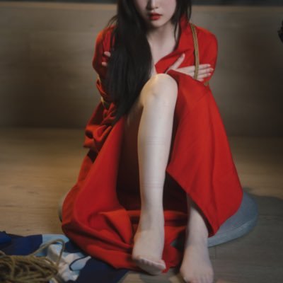 哲也 ♂| Shibari · Kinbaku · Rope Art | 「绳索不只是束缚, 更是情绪与信任的语言。 我在光影中书写, 也在呼吸里聆听。」 | 坐标:江浙沪,欢迎约绳约拍合作