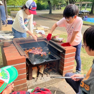 レクリエーションを通して、越谷の地域コミュニティづくりや住みよい街づくりに寄与するために活動しています。