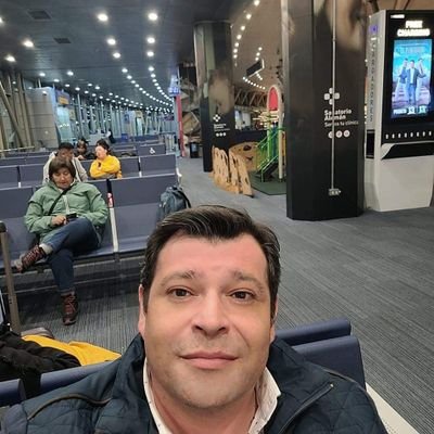 ya 42 ... 🙊👔🎓⚖️🏳️🌈 weko. La culpa, la culpa, la culpa, la culpa... que si no la tenés te la inculcan... Mi mamá me abraza todos los dias 🥰