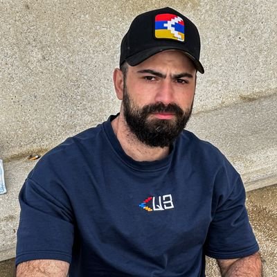 beasthov1's profile picture. 🏋🏻‍♂️ Personal trainer 
👨‍🎓 Management of Tourism Facilities 
👑 Blogger 
🗣 I speak 5 languages
📍Marseille