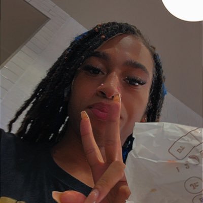 Real Freak bitch hmu if u down to find out .!😉