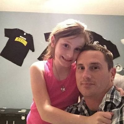 jon_e_marsh's profile picture. Loving dad and proud veteran on earth