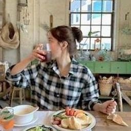 Omicu346's profile picture. 