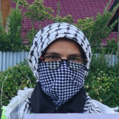 neelofarmehdi17's profile picture. 