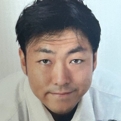 ゲーム配信などを行なっております。APEXやSIEGE Xあとはフロムゲーなども好んでプレイしております🙋昭和生まれの2児のパパで、零細企業の経営者であり、昔ガッチガチのスケートボーダーでした🤯