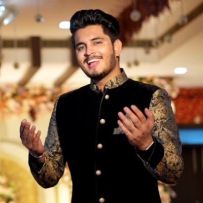 padam_official's profile picture. JAI HIND 🇮🇳 Devotional Singer🎤🇮🇳 Jai Guruji🙏🏻 DM FOR : Guruji Satsang & Other Devotional Events. Follow on Instagram- padam_official