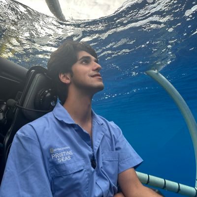 Marine biologist, deep-sea explorer, and unyielding fish devotee. Studying how marine biodiversity supports nature and humanity. He/Him 🇮🇳🇮🇹🏳️🌈🕎