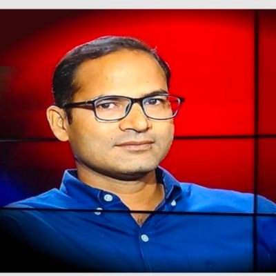 NaeemisMNA's profile picture. Journalist @ Express News, Vloger. Optimist.