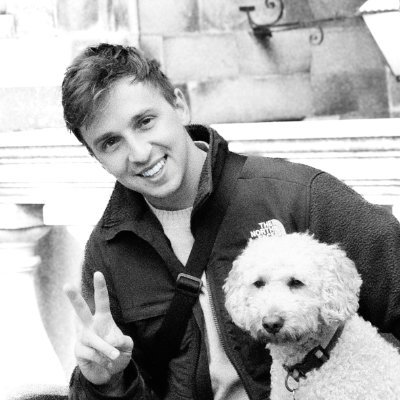 alessiotortora_'s profile picture. running on caffeine and ideas.