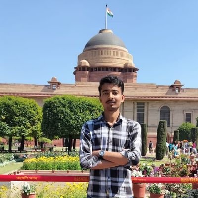 raushan_jha0's profile picture. इतिहास टकराने वालो की लिखी जाती हैं।💪                       
         तलवे चाटने वालो की नहीं✋
     #देशभक्त_Positive 🇮🇳