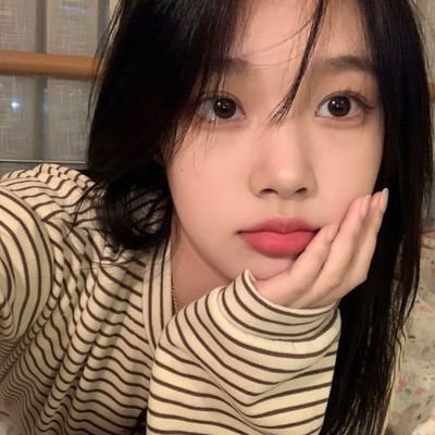iamginny0's profile picture. Here for sharing my camera roll and thoughts || Follow with notis on🫰🏻