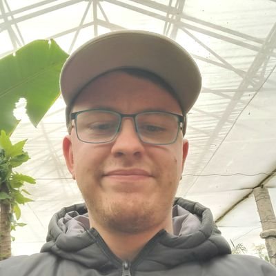 Liamjen6514's profile picture. looking for friends and to loes my virginity