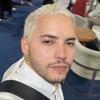 kaoufe_'s profile picture. nossa que angústia tão homogeneizante