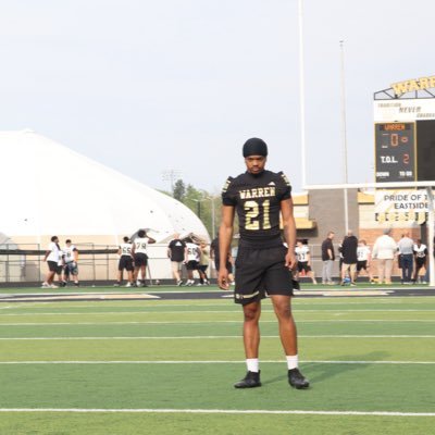 D1_drew6's profile picture. 6’2 220 Lb Warren central Highschool #317-512-3792 Andrewjr087@gmail.com 3.0gpa squat -400 bench -260 clean 245