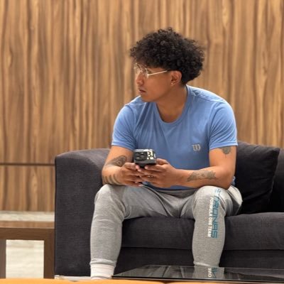 ivanzsalazar's profile picture. Ivanz is not okey #Itsthelifeichoose