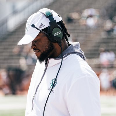 CoachJenmi's profile picture. @NWBearcat_FB Assistant Defensive Backs Coach  | TX, AR & OK Recruiting | Video Coordinator | @UHouston Alum | @TheScoutAcademy Alum | #Alief 🍎🇳🇬 🇵🇸#OABAAB