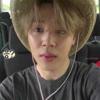 Na (@koothv9) 's Twitter Profile