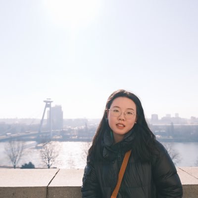 Übersetzungswissenschaftlerin| chinesisch-deutsch | chinesische Lyrik| Survey inside—your views are welcome!