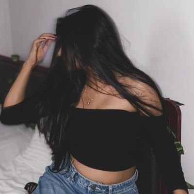 Snehvk15's profile picture. I'm just a girl who likes code, art and tiramisu.