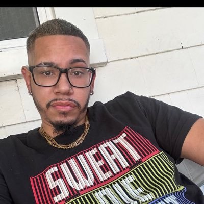 DameStyx's profile picture. it’s not the years in your life that matter..It’s the LIFE in your years that do 💭….