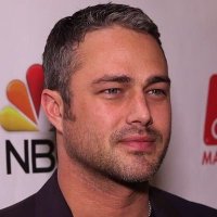 taylorkinney2 (@workso61107) 's Twitter Profile