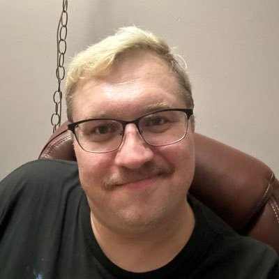 fairhairedbear's profile picture. 