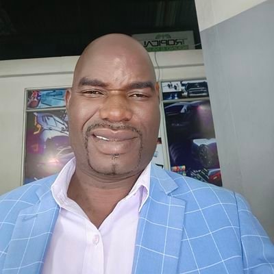 Politician, businessman, philanthropist
Studied Business management
Risk management and Customer service