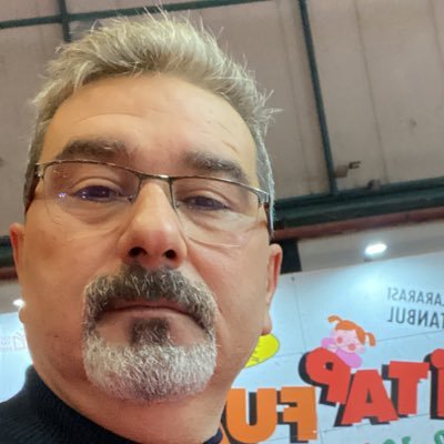 🇹🇷🇹🇷LAİK,DEMOKRATİK ve HUKUK DEVLETİ OLAN TÜRKİYE CUMHURİYETİ VATANDAŞI. 🇹🇷🇹🇷 YAŞASIN TAM BAĞIMSIZ TÜRKİYE CUMHURİYETİ🇹🇷🇹🇷
