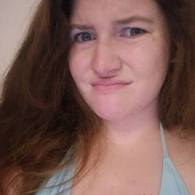 Tunde4357's profile picture. 