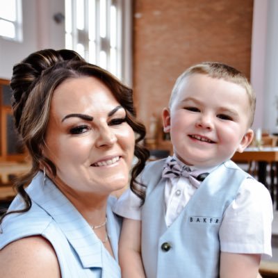 leannehobin's profile picture. A wife, a mummy, a step mum, netball player, netball coach…Juggling mum life with a career. My own views.