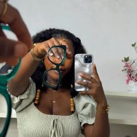 Glo✨🤍 (@gloglow_045) 's Twitter Profile