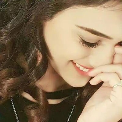 Farwabutt786's profile picture. عورت مقدس ذات کی طرف سے نعمت بھی ہے اور رحمت بھی اس کا احترام کرنا ہر بشر پر فرض ہے۔
