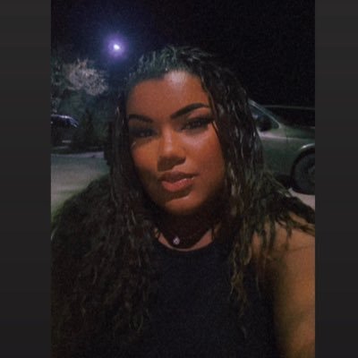 Protegida por seres de luz🦋⚡️🌪,mais se eu decidir andar nas trevas também há quem me conduz🔥🌹 24/01/2019✨👼