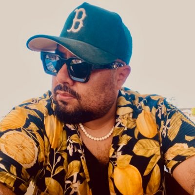 Colombian Music Producer ▪️ CEO at @audiolirica “Art is freedom, been able to bend things most people see as a straight line”
