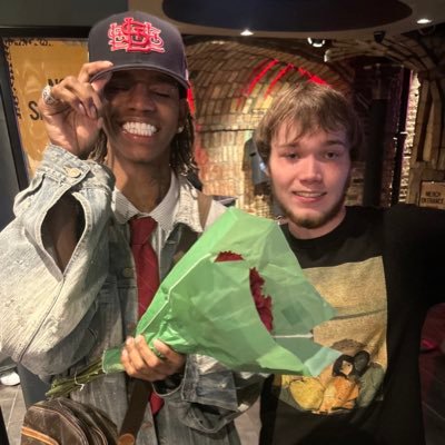 19 | Music Enthusiast | 2x fncs finals, champ ow2, UC Clash Royale