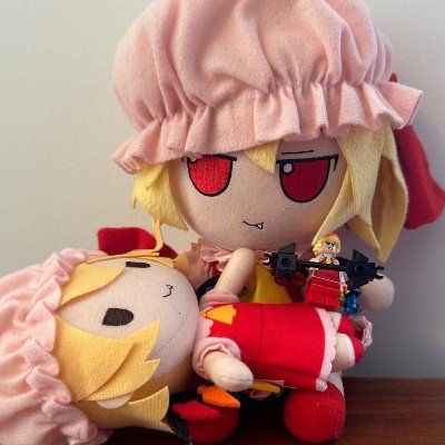 lego fan touhou fan bendy fan (sometimes) | 19 yo | he/him | private account: @cretinfumo