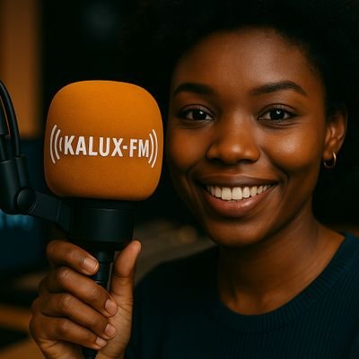 📻Web radio citoyenne à Bamako. Jeunesse, femmes, inclusion, info utile & lutte contre la désinfo.
Écoutez-nous en direct : https://t.co/Ydjy2tSXIn