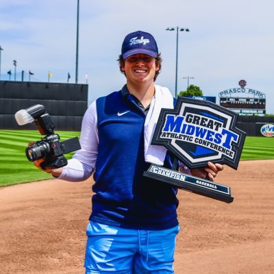 NU ‘26 🐺 || CHS Alum || Student Content Creator @NUTimberwolves || @Greatlakesloons Photographer