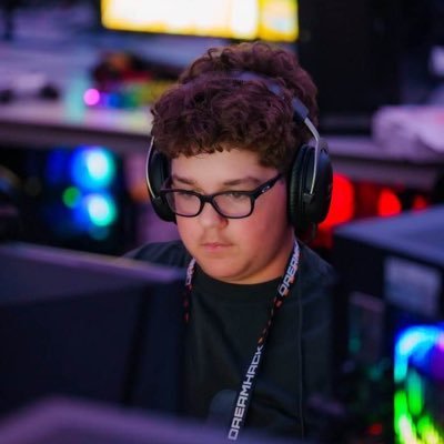 F/A | Business: DMs | Dream Hack 24” | @Gamer_Sleeve and @GoBlacklyte Ambassador | @EpicGames partner use code sxzl