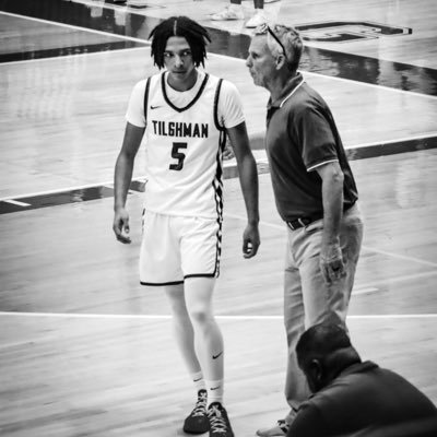 2026 📚🎓|| MCHS Student + Athlete PG #5 🏀⛹🏽♂️|| GPA 3.70 || Height- 6’ 0”|mileswoodfork5@gmail.com || 859-556-3902 || NCAA ID: 2207602842 |IG:miles.woodfork