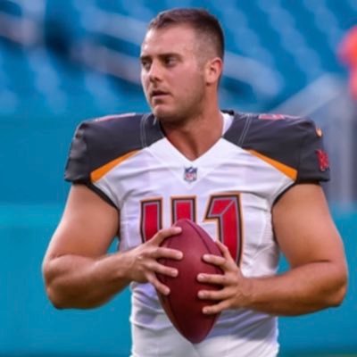 2x 🐊 Alum ~ Self proclaimed #1 Longsnapper Authority in the world 🌎 Former Pro Longsnapper. passing on the tools for players and coaches