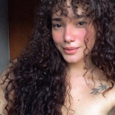 cientista social especializada em estudos das tarólogas gostosas 💋