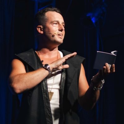 @AdamAxfordMagic