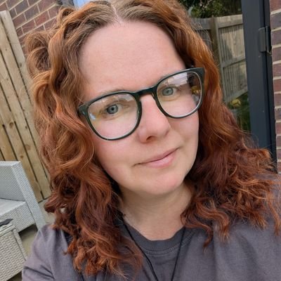 🧡 Engaged💍 34, mum of 3, F1 - LN4, LH44, OP81, The Sims, Pokemon and Star Wars 🧡
